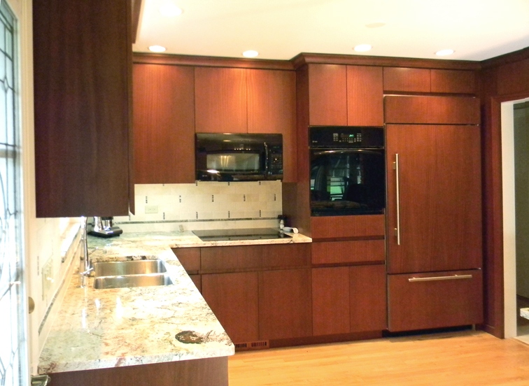 sapele-kitchen-lt-side-w2.jpg